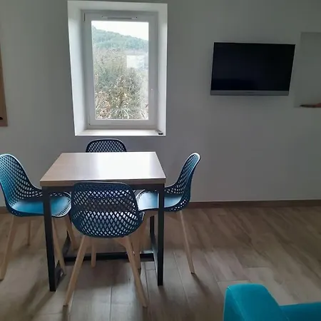 Charmant Appartement Au Calme Gilhoc-sur-Ormeze Exterior photo