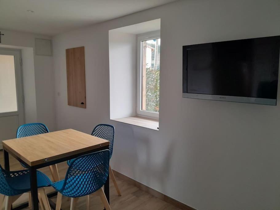 Apartment Au Calme Gilhoc-sur-Ormeze